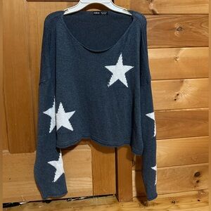 Star Sweater ⭐️ NWOT
